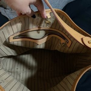 Louis Vuitton Shoulder Bag